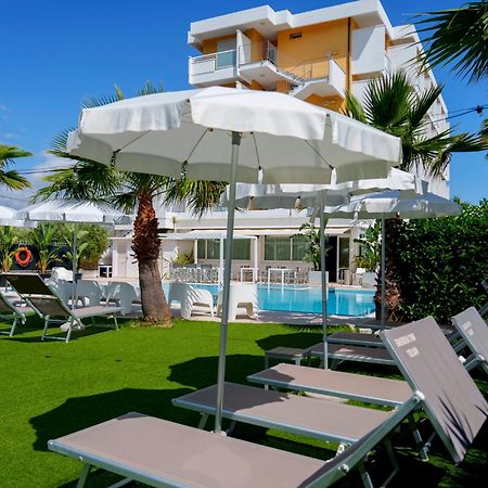 Hotel Belvedere Martinsicuro Luaran gambar
